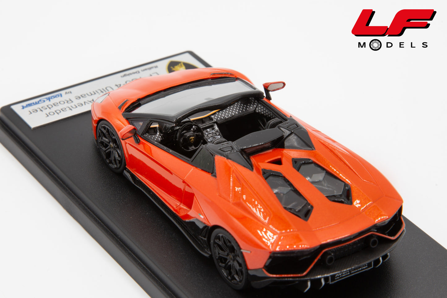 modellino lamborghini aventador roadster arancio xanto looksmart 1:43 LS532C vista interni