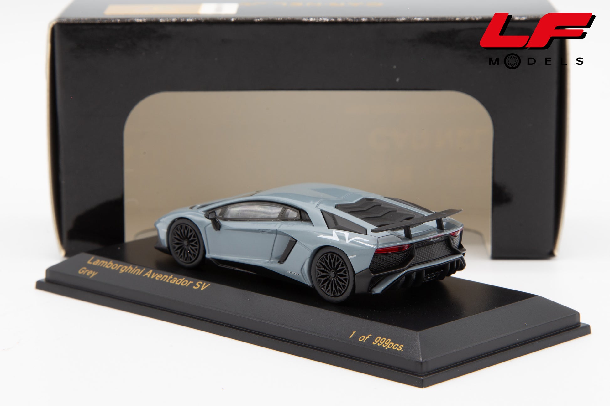  modellino lamborghini aventador sv carnel 1:64 CN640024 vista posteriore