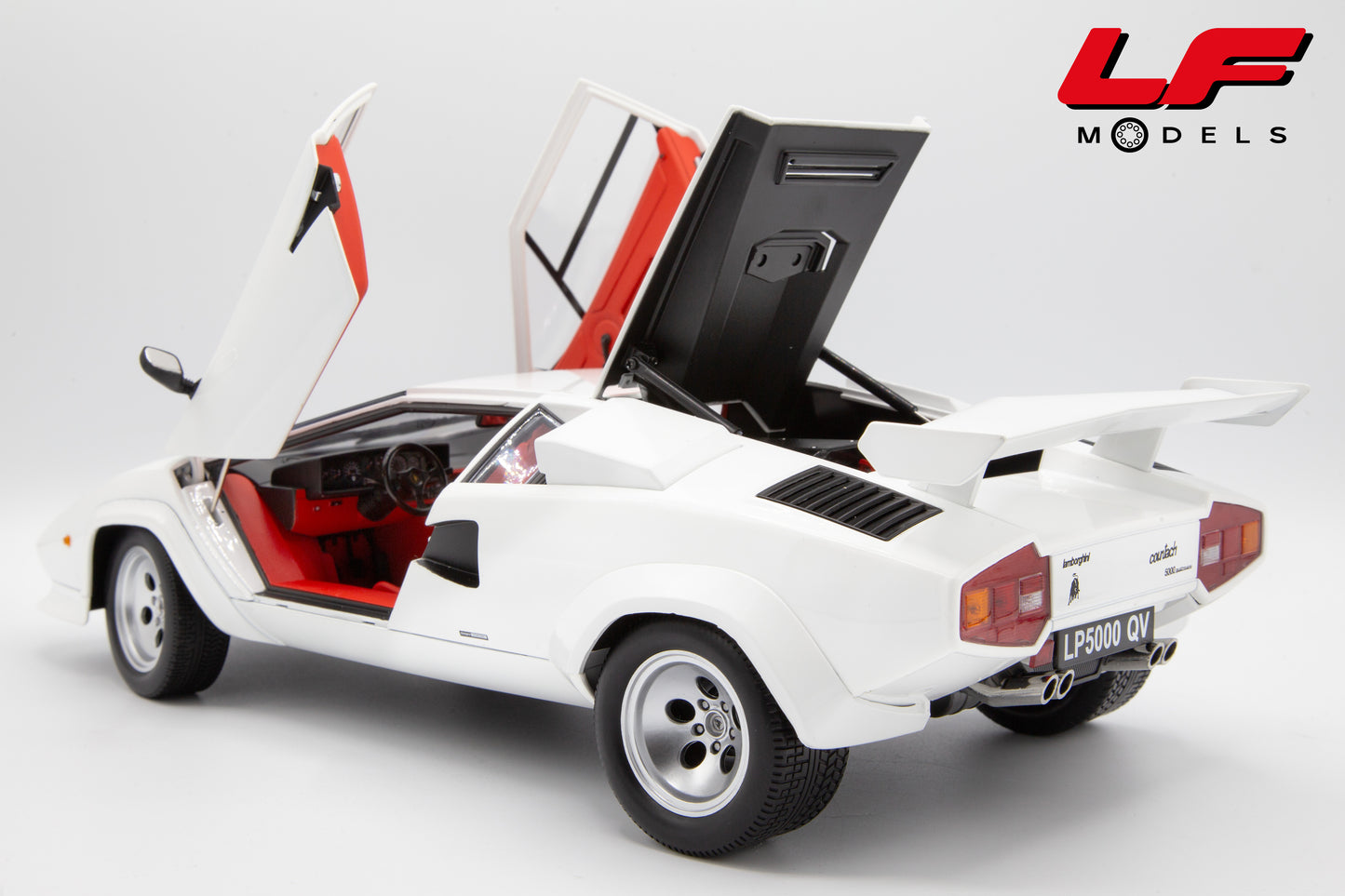 modellino lamborghini countach kk scale 1:12 posteriore