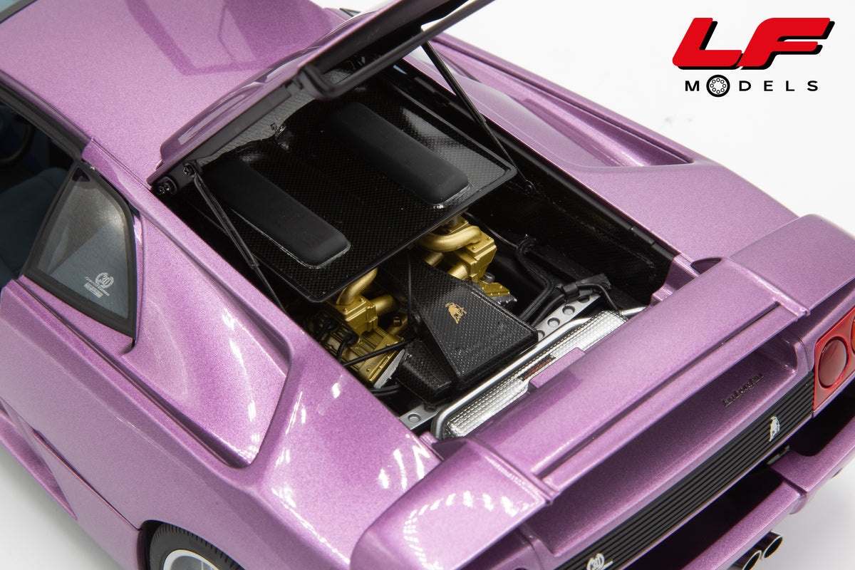 modellino lamborghini diablo se30 jota viola autoart 1:18 79142 vista motore