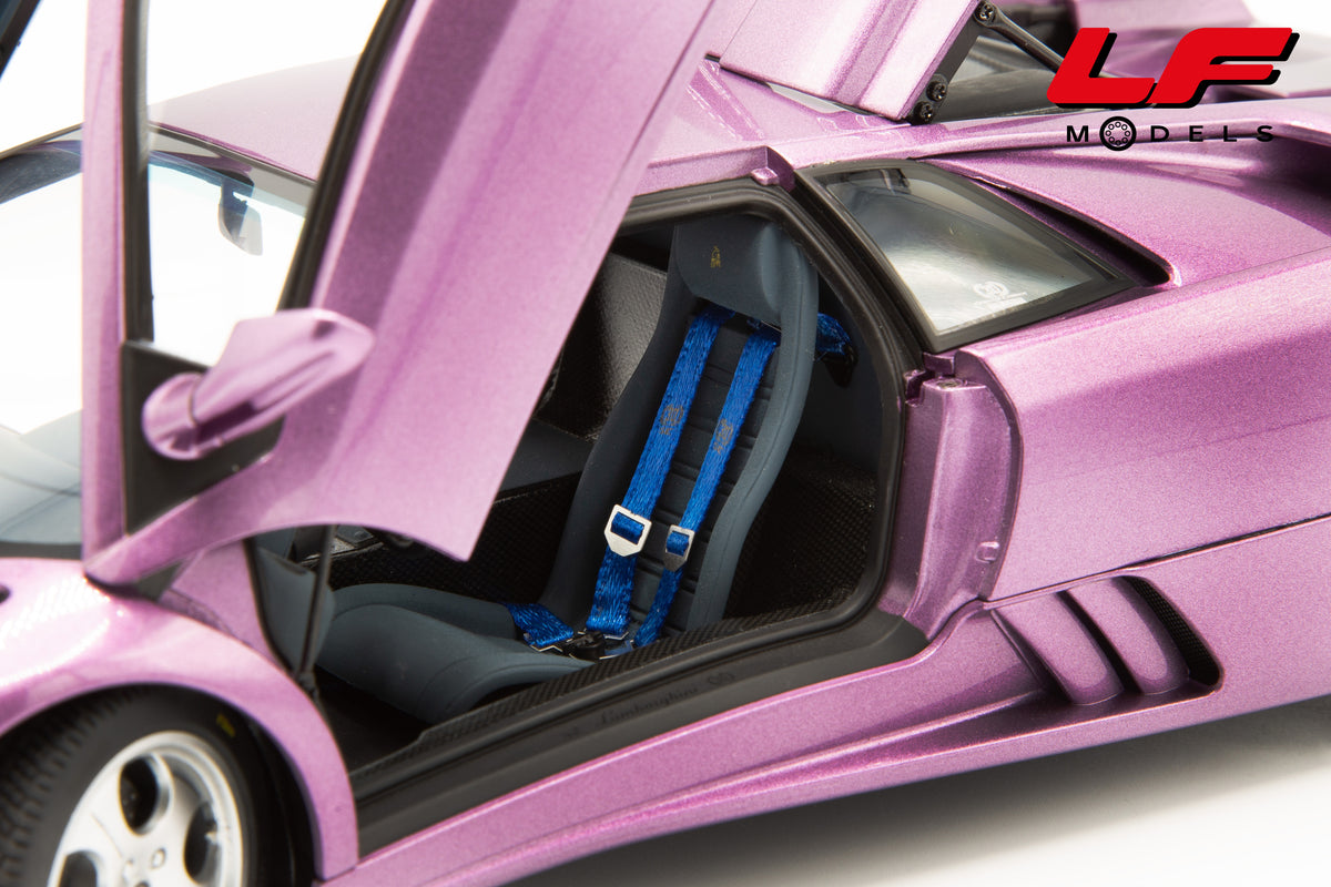 modellino lamborghini diablo se30 jota viola autoart 1:18 79142 vista sedili