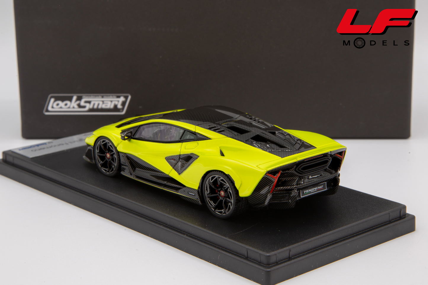 modellino lamborghini fenomeno looksmart 1:43 LS567A vista posteriore