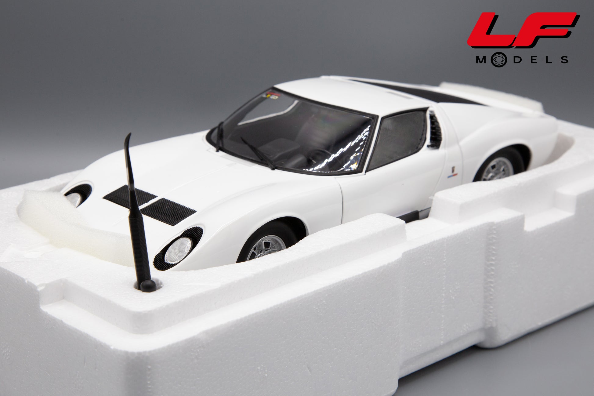 modellino lamborghini miura kyosho 1:18