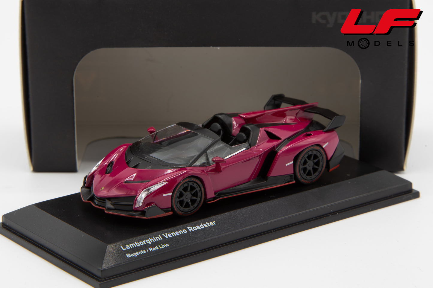 modellino lamborghini veneno roadster kyosho 1:64 frontale