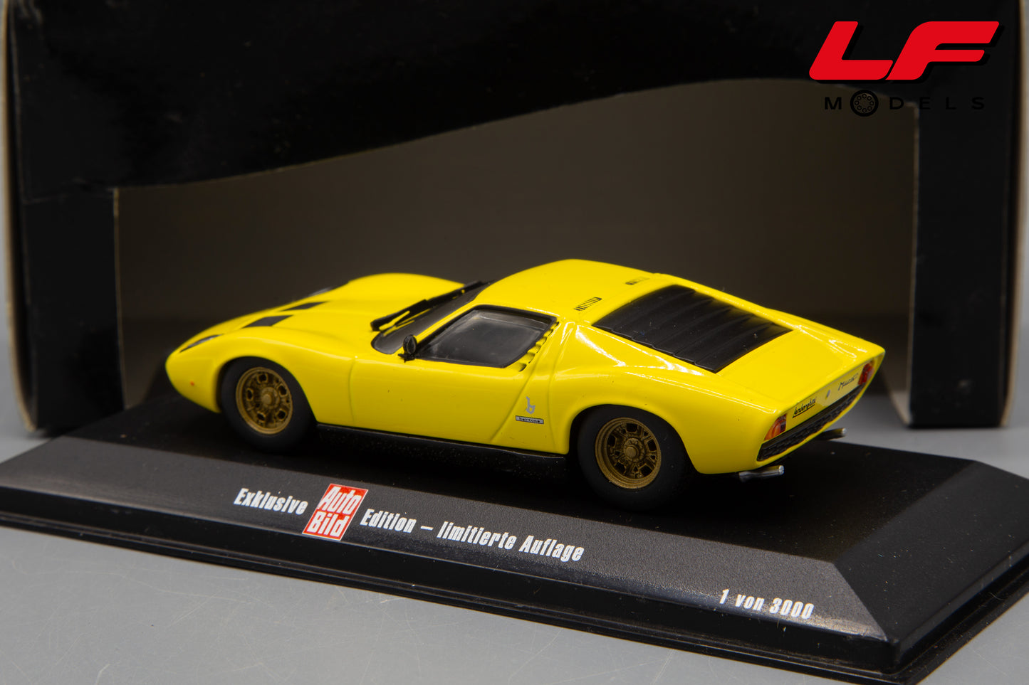 modellino lamborghini miura minichamps 1:43 posteriore