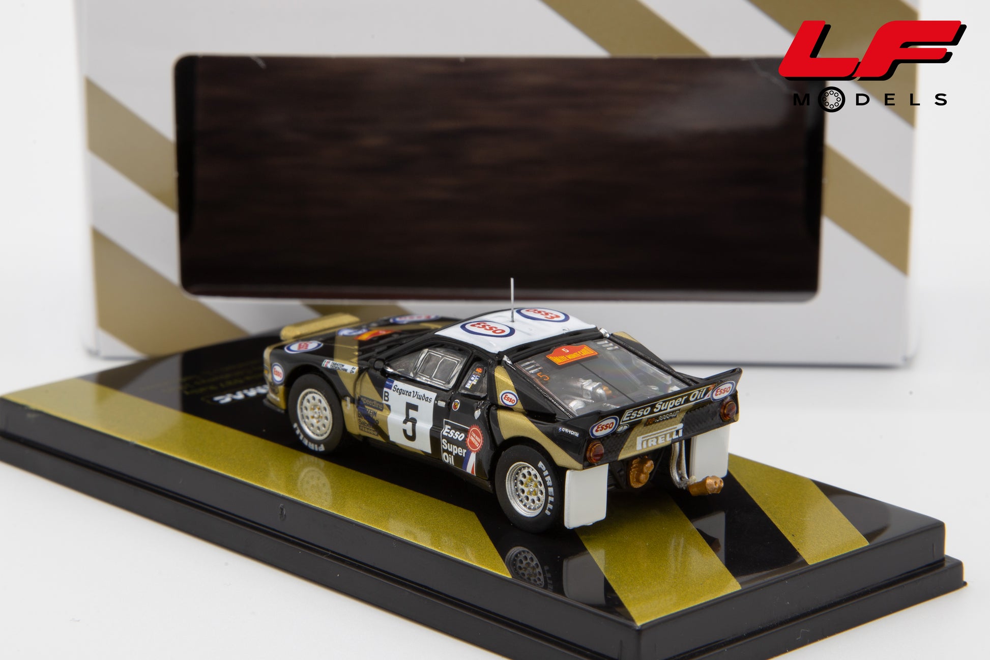 modellino lancia 037 rally grifone tarmac 1:64