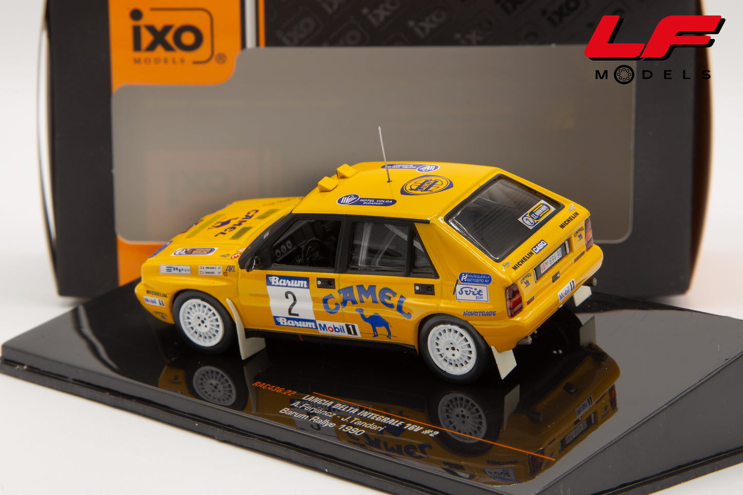 modellino lancia delta camel rally ixo 1:43 posteriore