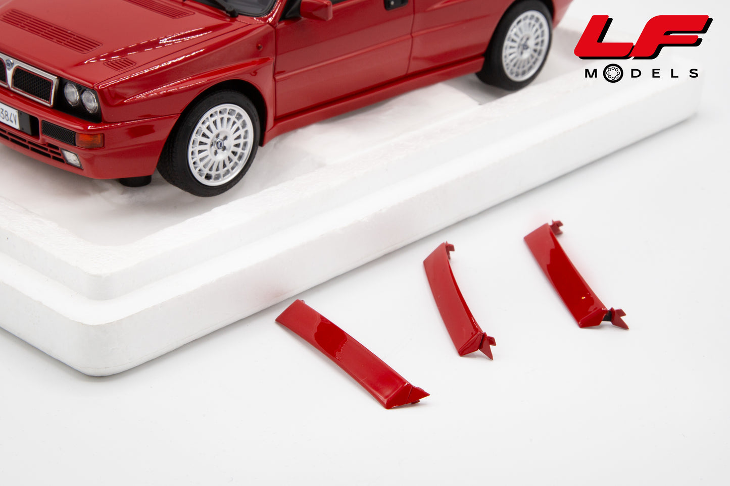 modellino lancia delta evo ii laudoracing 1:18 LM220B vista alettoni