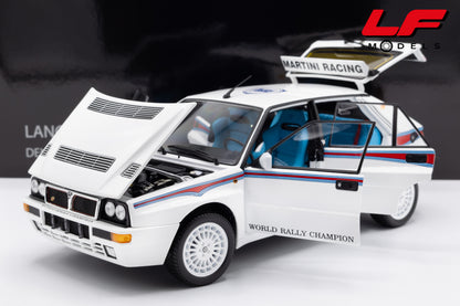 modellino lancia delta hf integrale martini 6 bianco kyosho 1:18 08344E vista frontale
