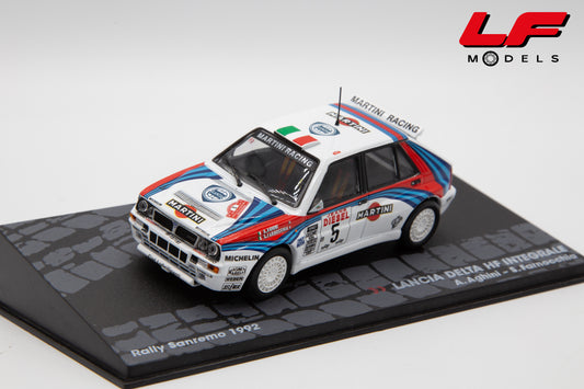 modellino lancia delta hf integrale rally sanremo edicola 1:43 vista frontale