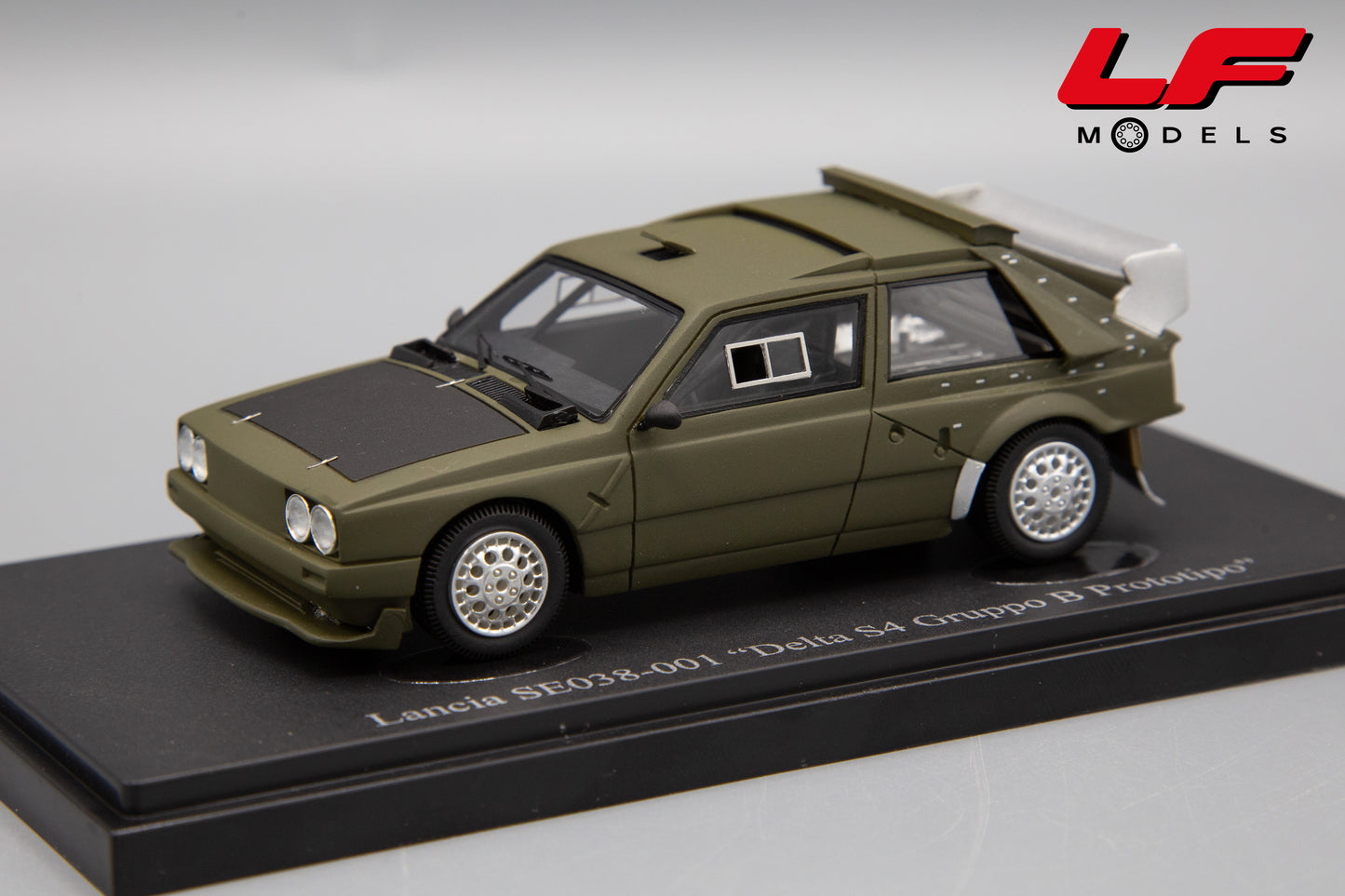 modellino lancia se038-001 delta s4 autocult 1:43 frontale