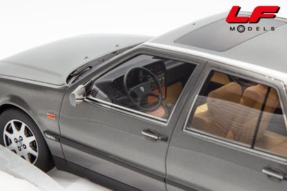 modellino lancia thema sw laudoracing 1:18 interni