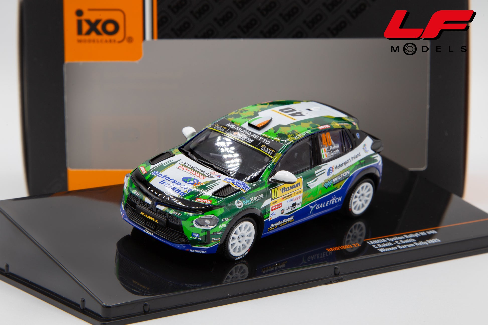 modellino lancia ypsilon rally barum ixo 1:43 RAM1009.22 vista frontale