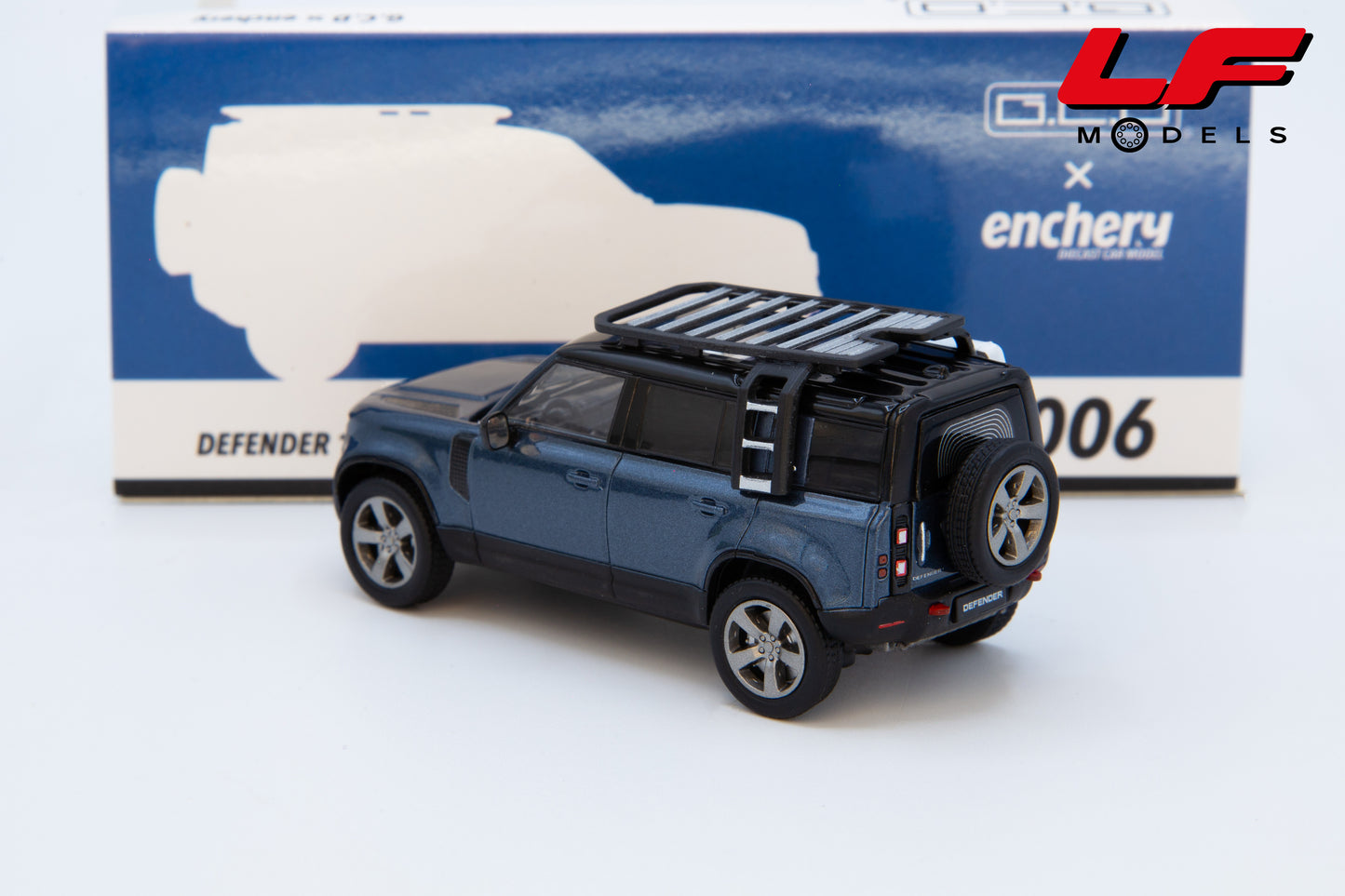 modellino land rover new defender gcd-models 1:64 GE-002-6 vista posteriore