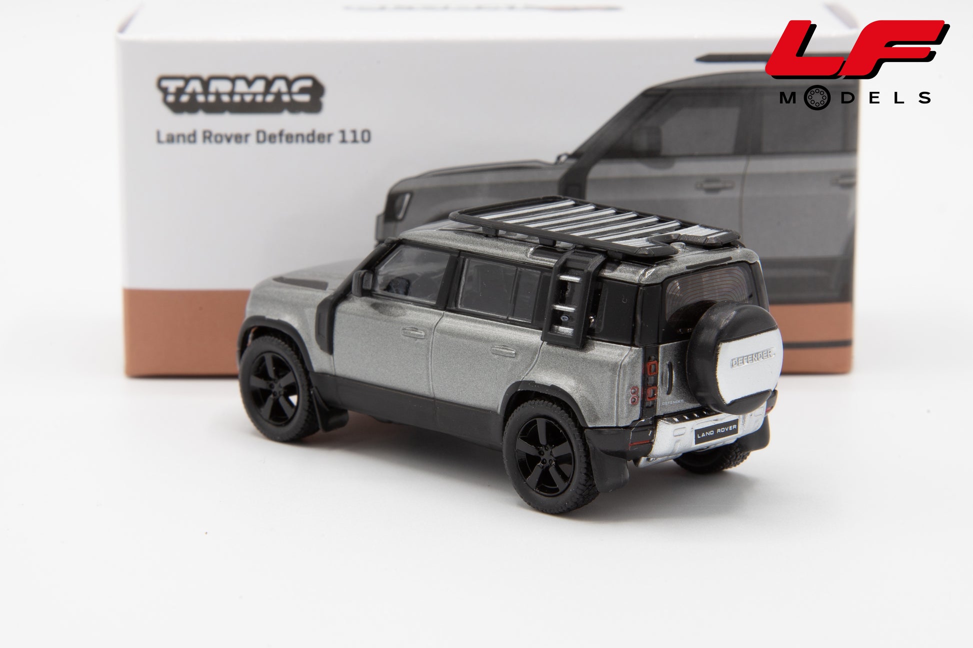 modellino land rover new defender tarmac 1:64 posteriore