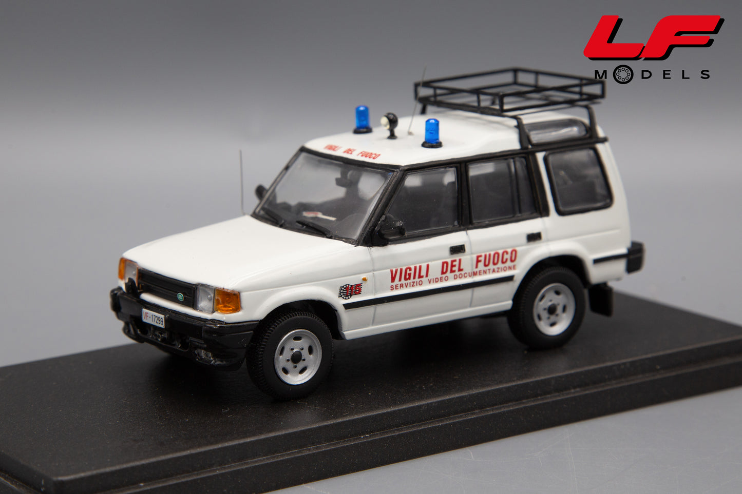 modellino land rover discovery 1:43 