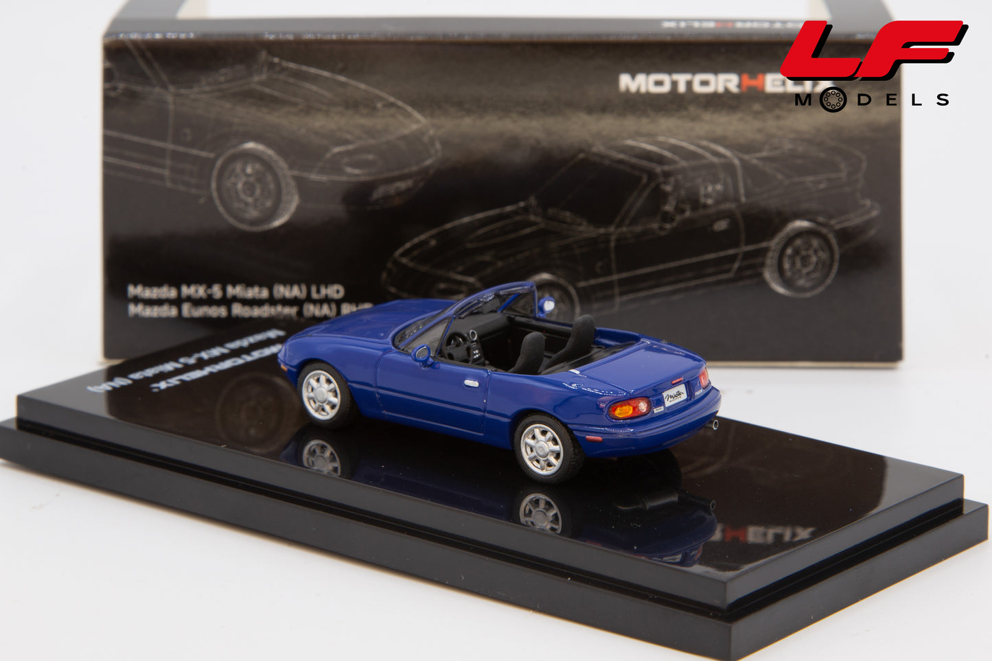modellino mazda mx-5 miata motorhelix 1:64 M60202L vista posteriore