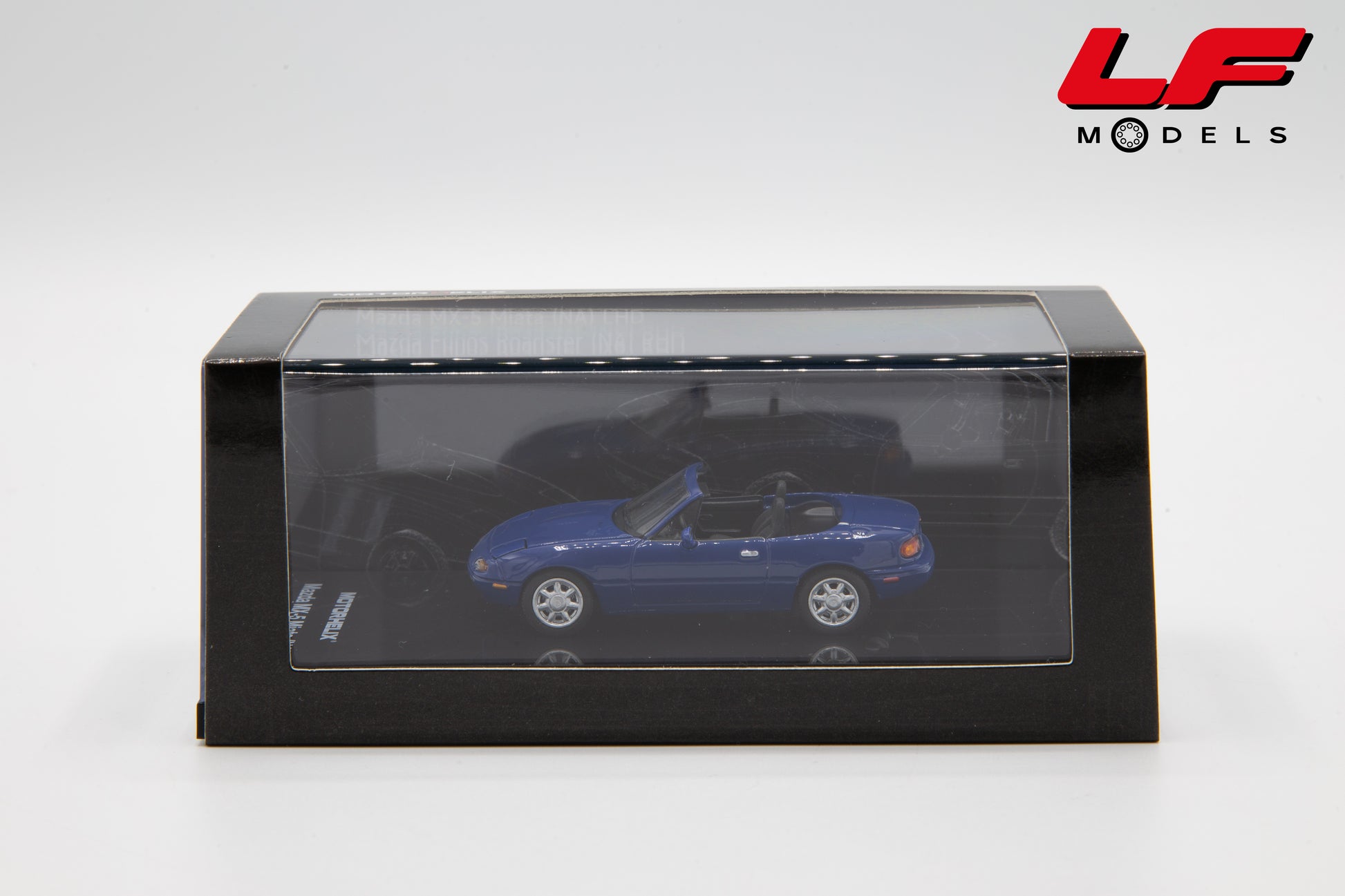modellino mazda mx-5 miata motorhelix 1:64 M60202L vista teca