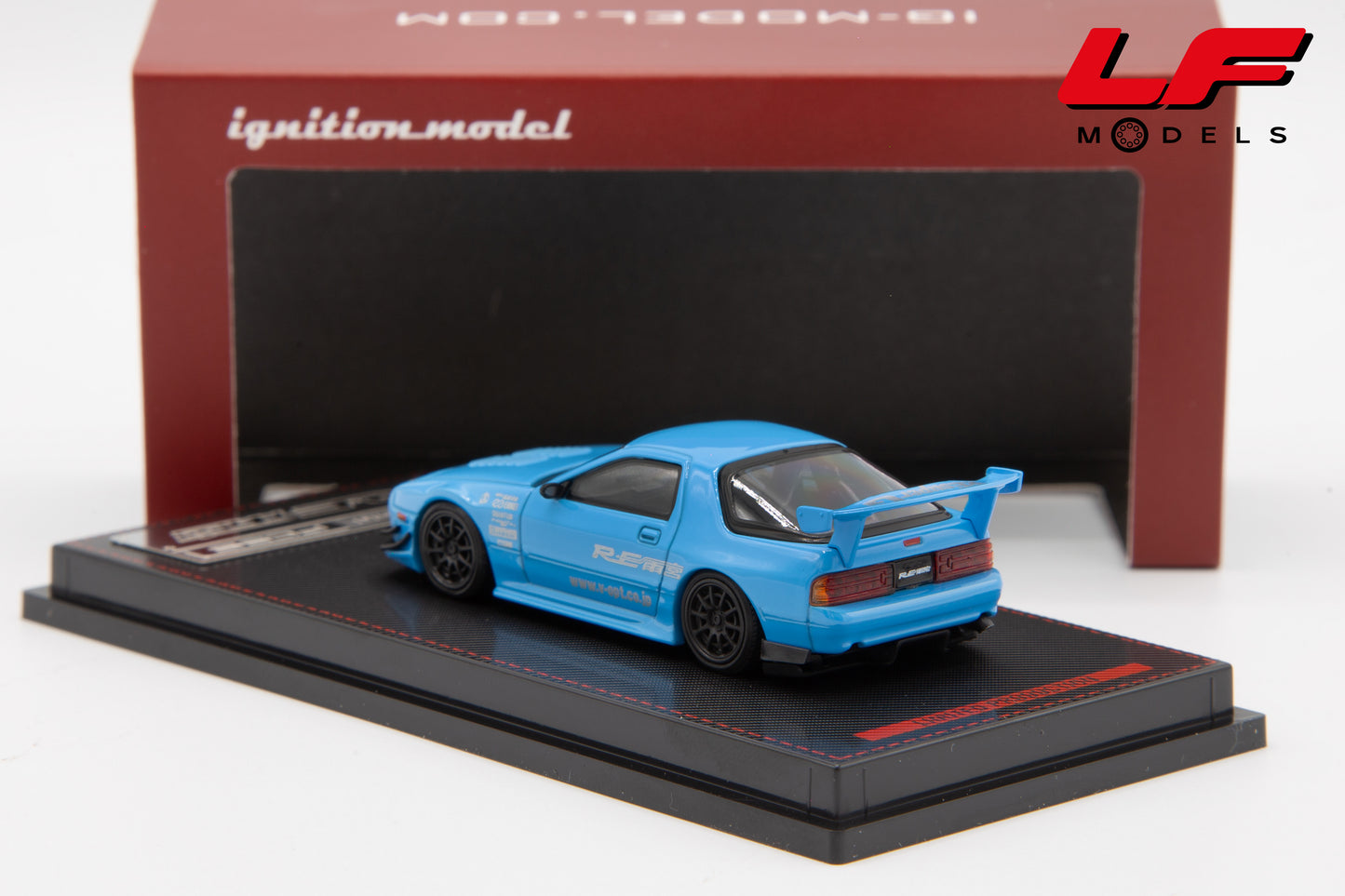 modellino mazda rx7 ignition model 1:64 IG2498 vista posteriore