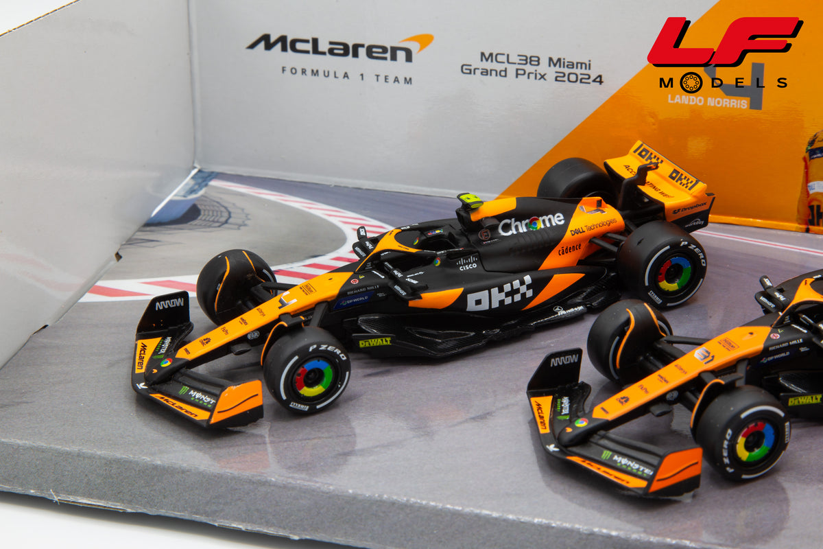 modellino mclaren mcl38 lando norris set burago 1:43 18-38202-SET vista frontale