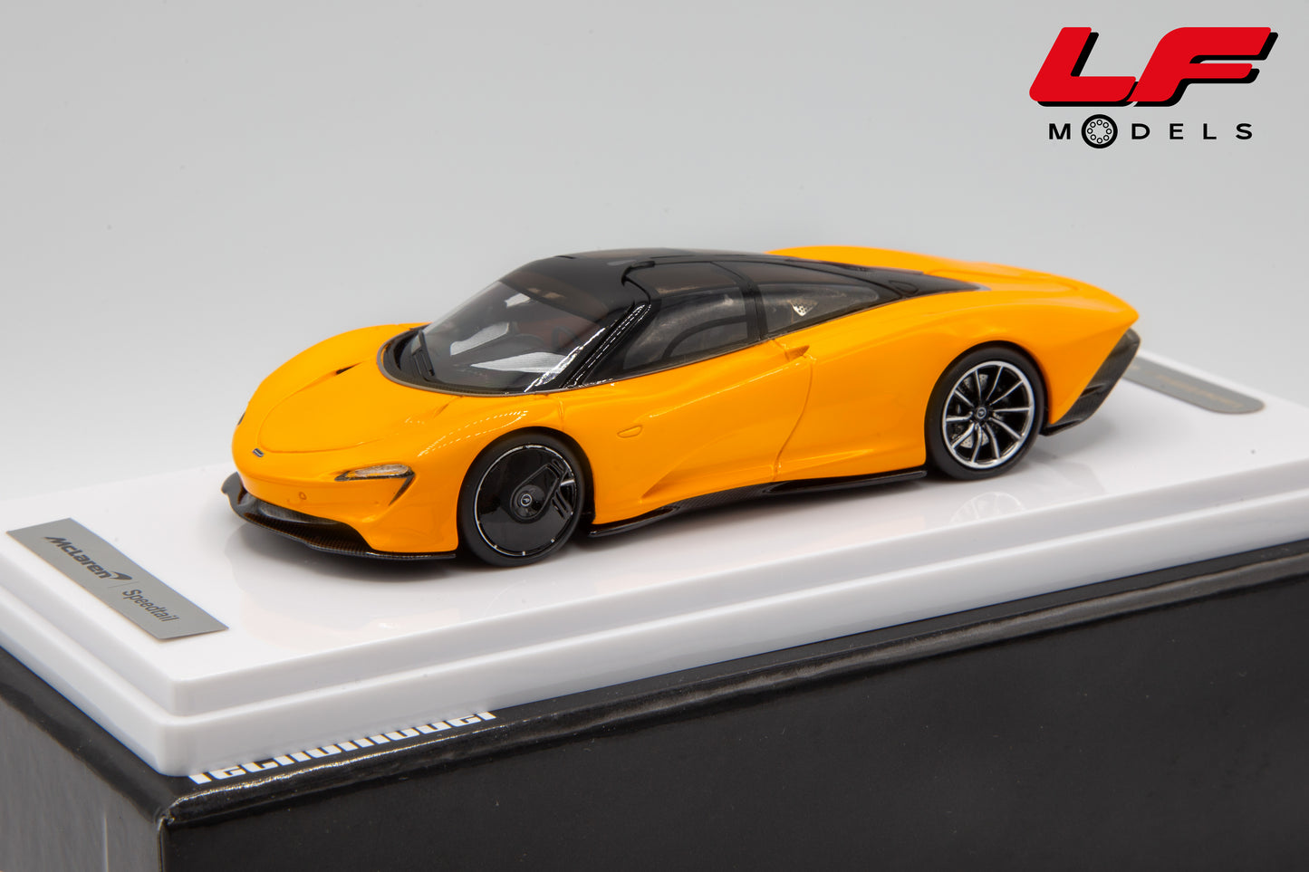 modellino mclaren speedtail tecnomodel 1:43 frontale