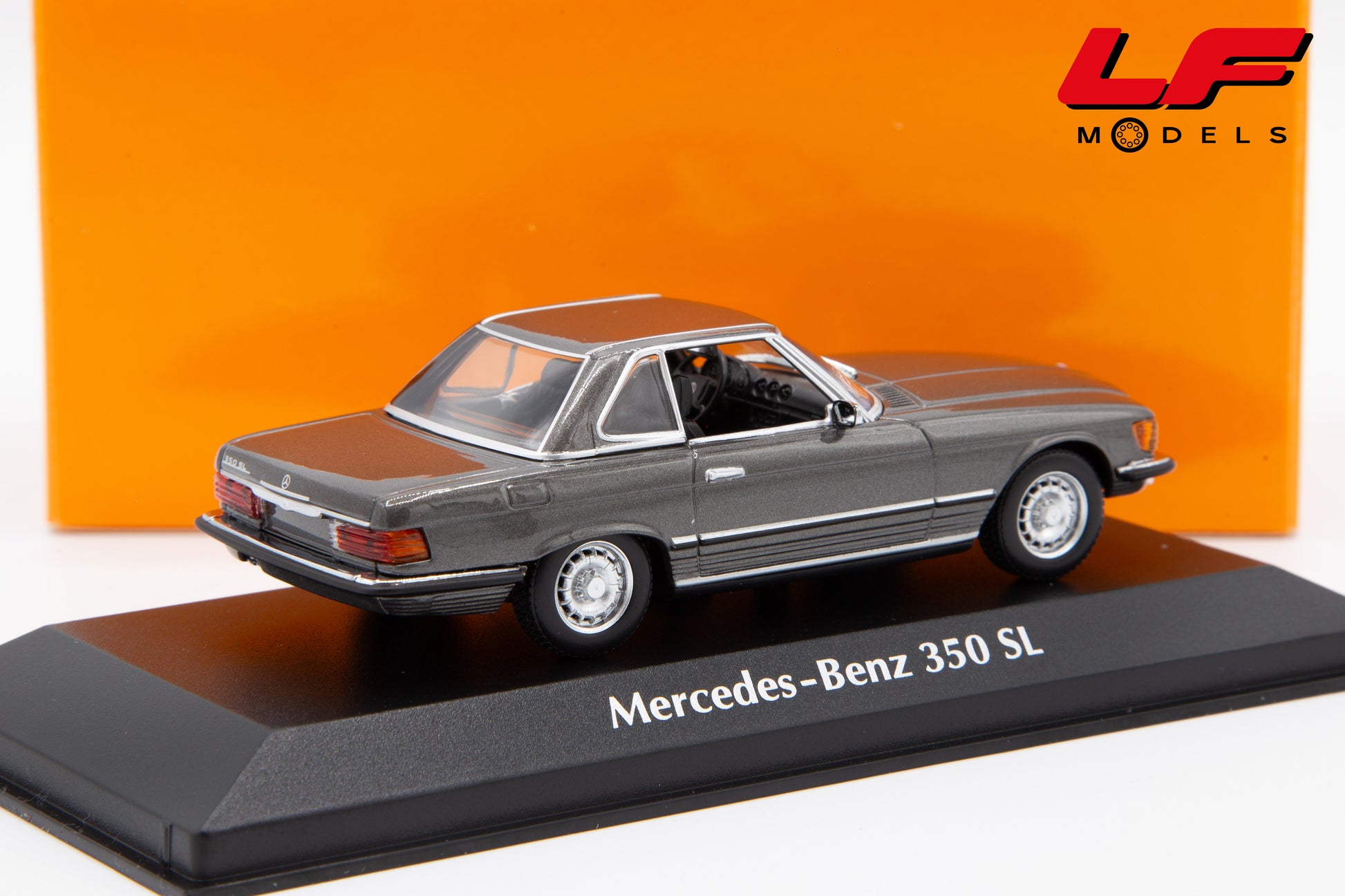 modellino mercedes 350 SL maxichamps 1:43 940033451 vista posteriore