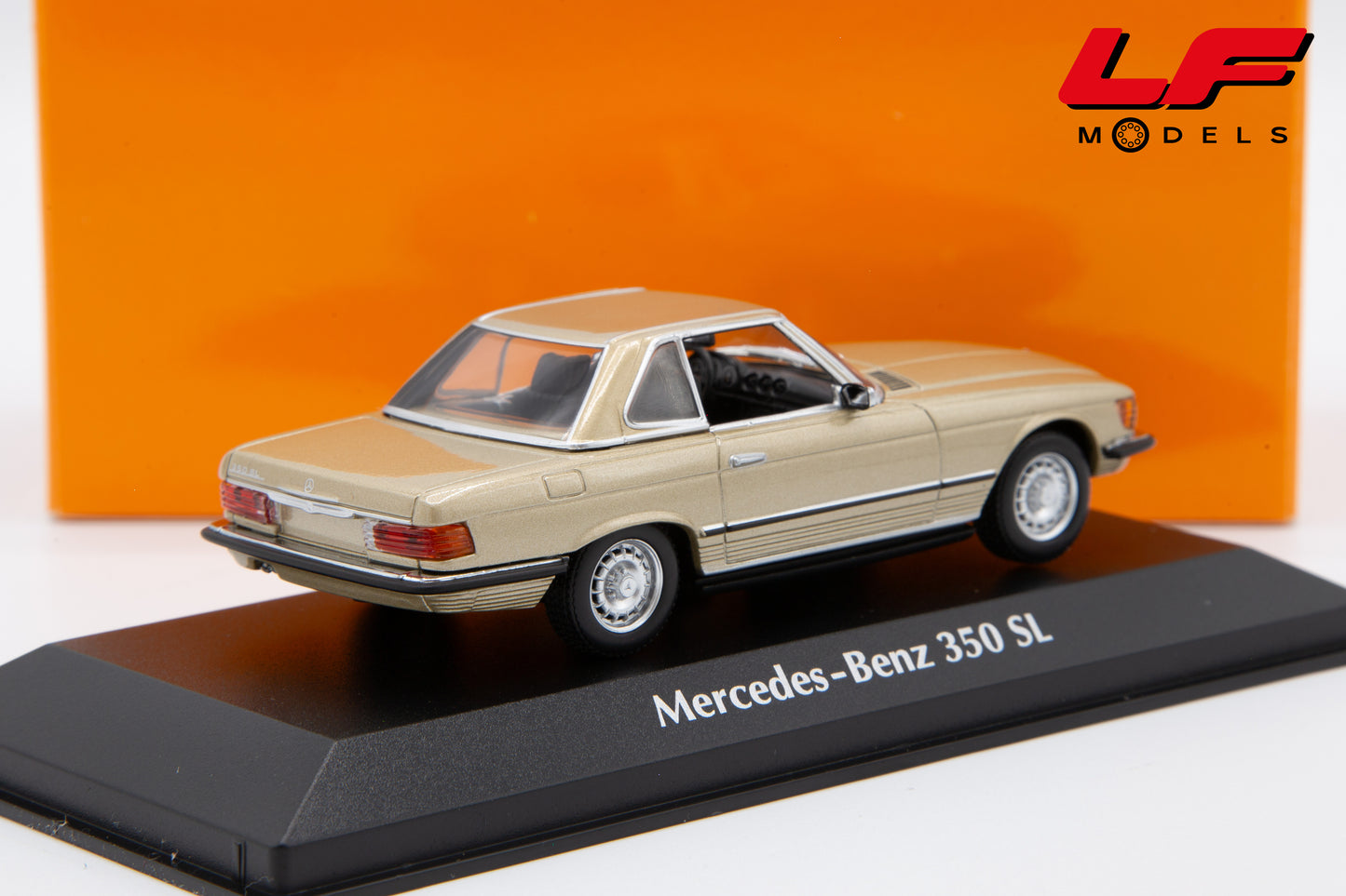 modellino mercedes 350 SL maxichamps 1:43 940033450 vista posteriore