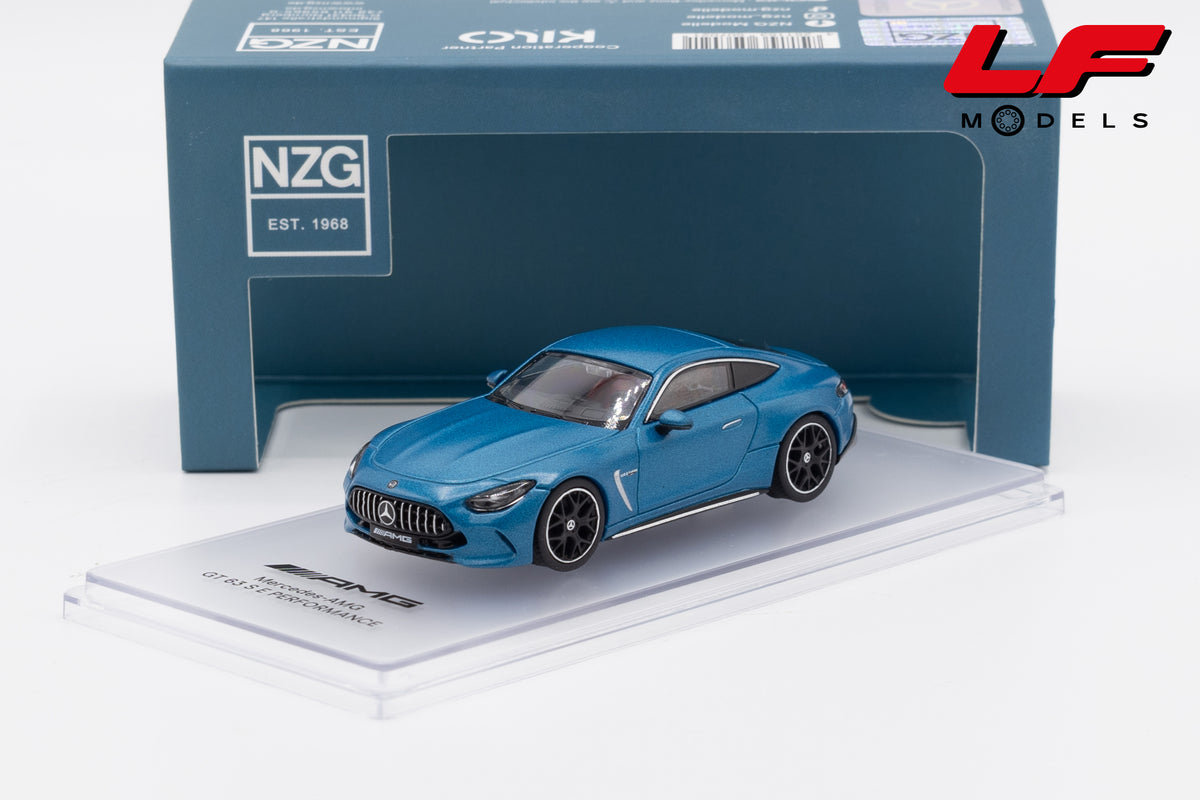 modellino mercedes amg gt63 s e performance hyper blue magno nzg 1:64 113100022 vista frontale