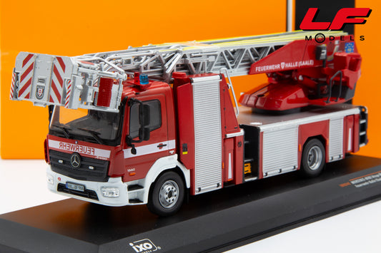 modellino mercedes atego vvf ixo 1:43 frontale