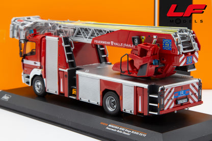 modellino mercedes atego vvf ixo 1:43 posteriore