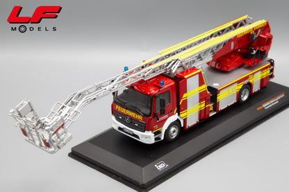 modellino mercedes atego vvf ixo 1:43 frontale