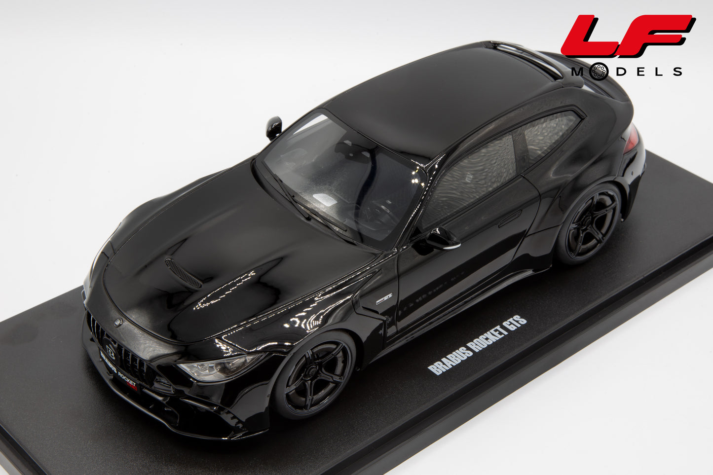 modellino mercedes brabus rocket gts gt spirit 1:18 GT544 vista frontale