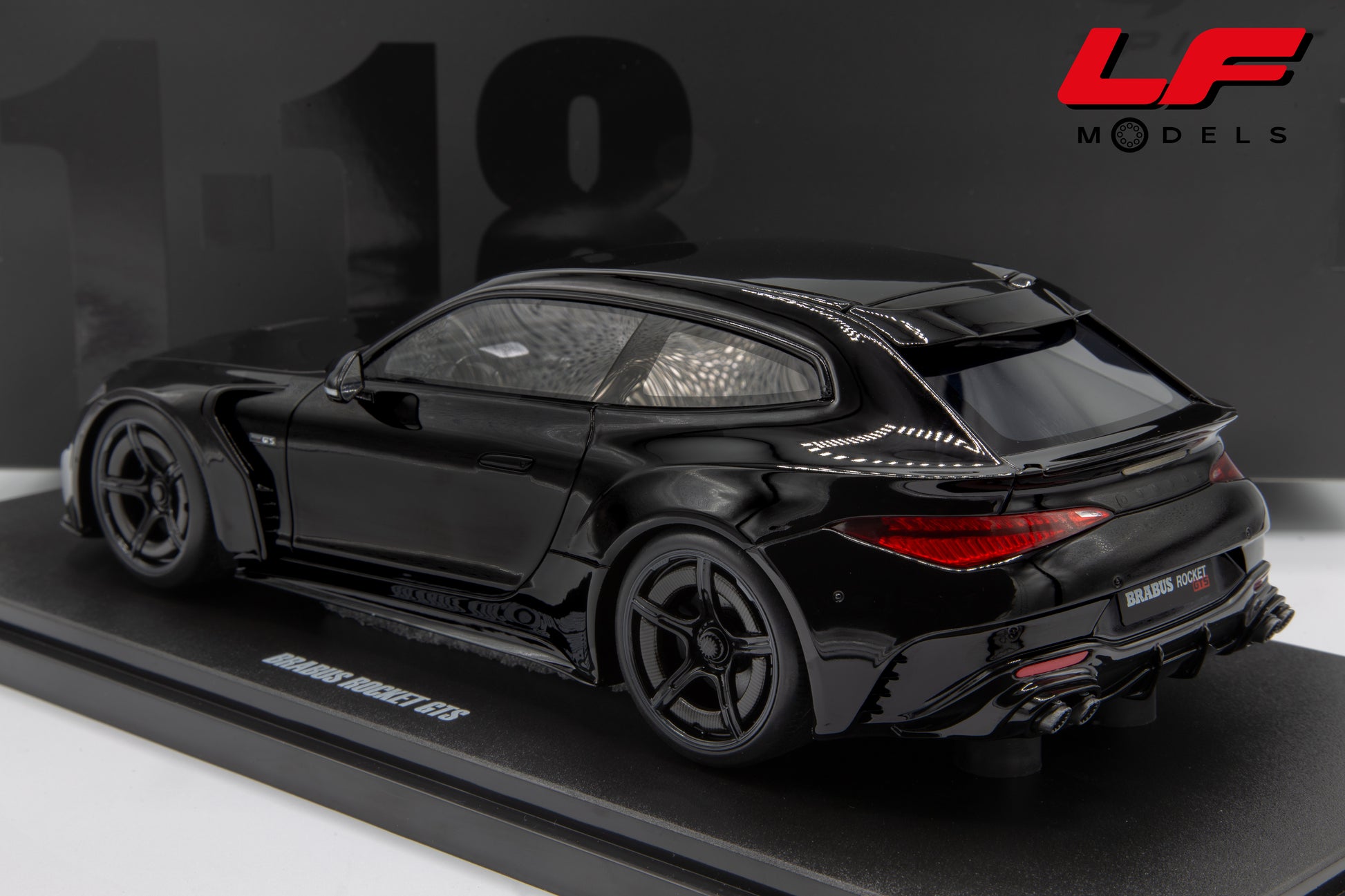 modellino mercedes brabus rocket gts gt spirit 1:18 GT544 vista posteriore
