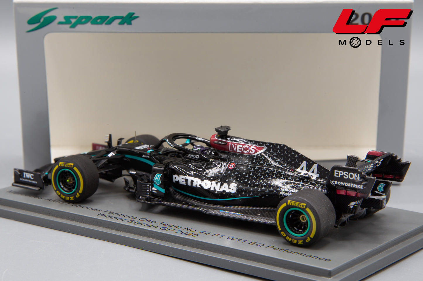 modellino mercedes f1 w11 spark 1:43 posteriore