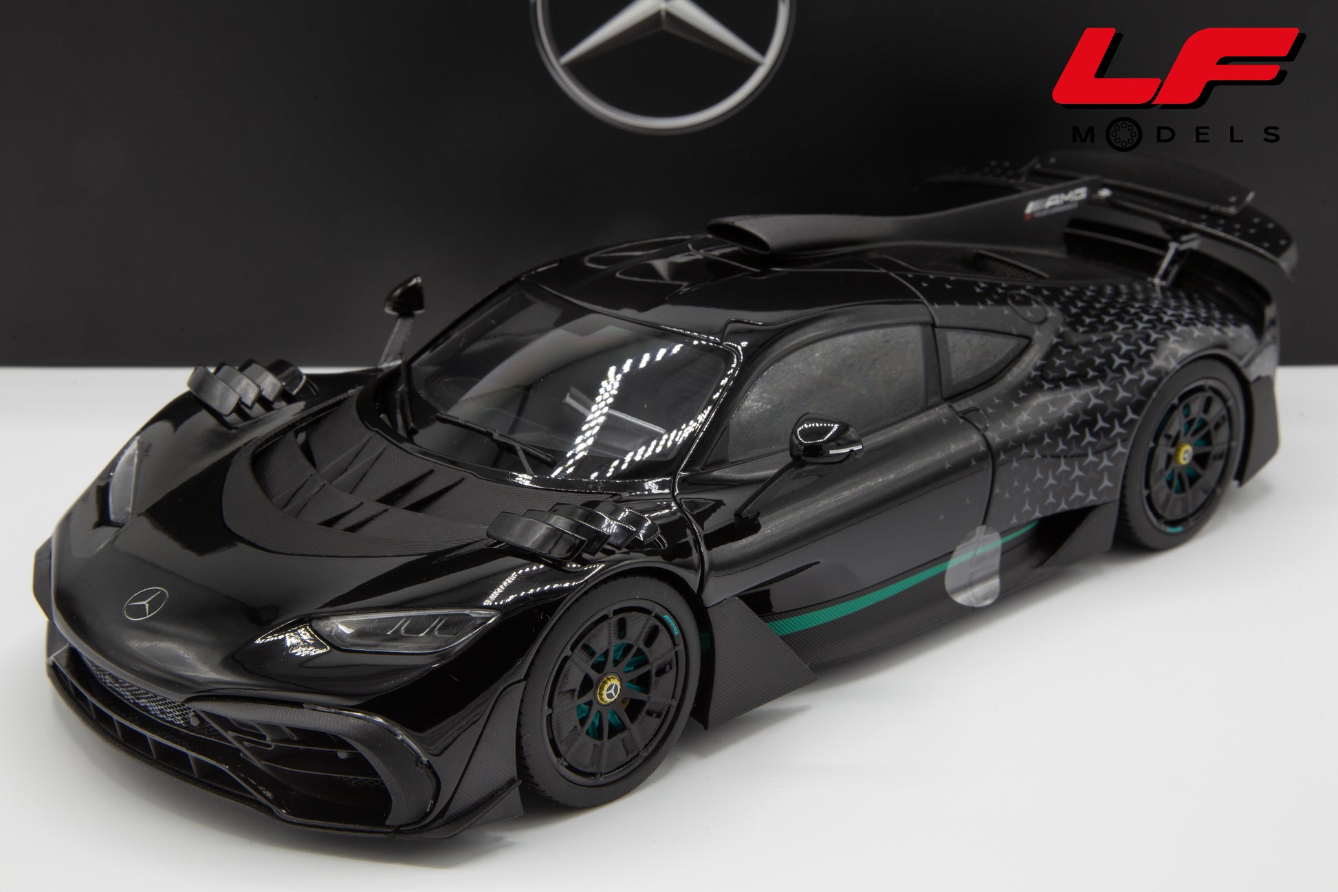 modellino mercedes one amg nzg 1:18 frontale