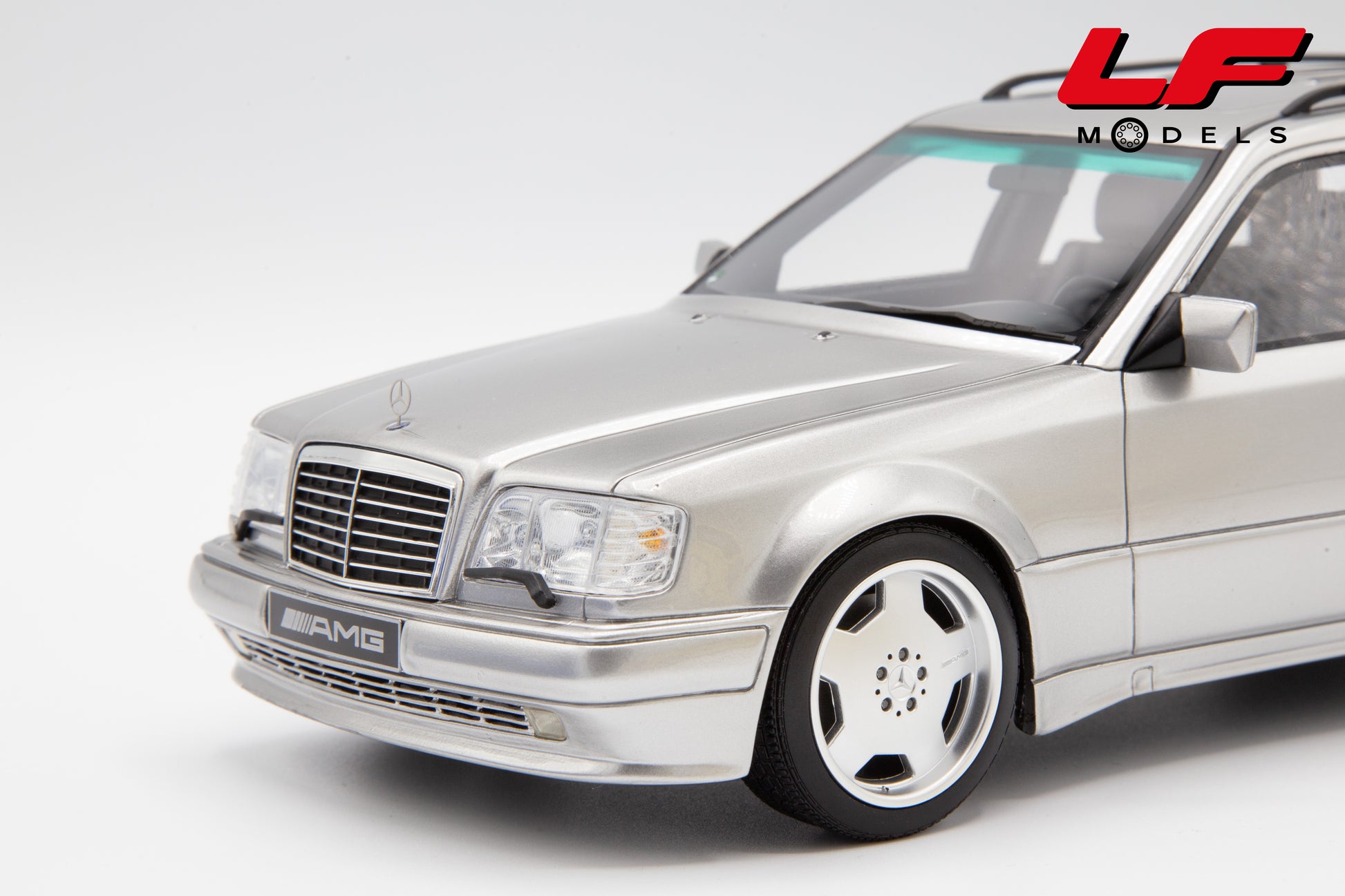 modellino mercedes te70 amg sw ottomobile 1:18 frontale