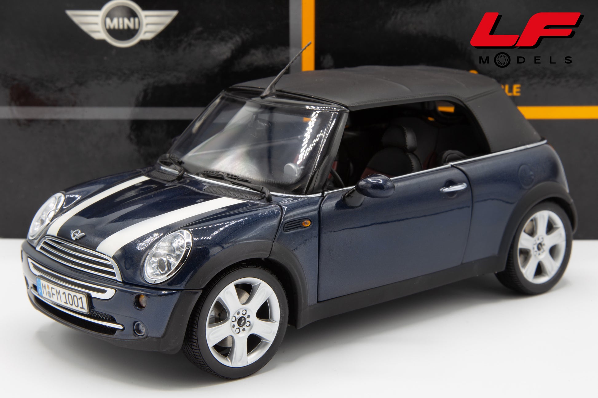 modellino mini cooper kyosho 1:18 frontale