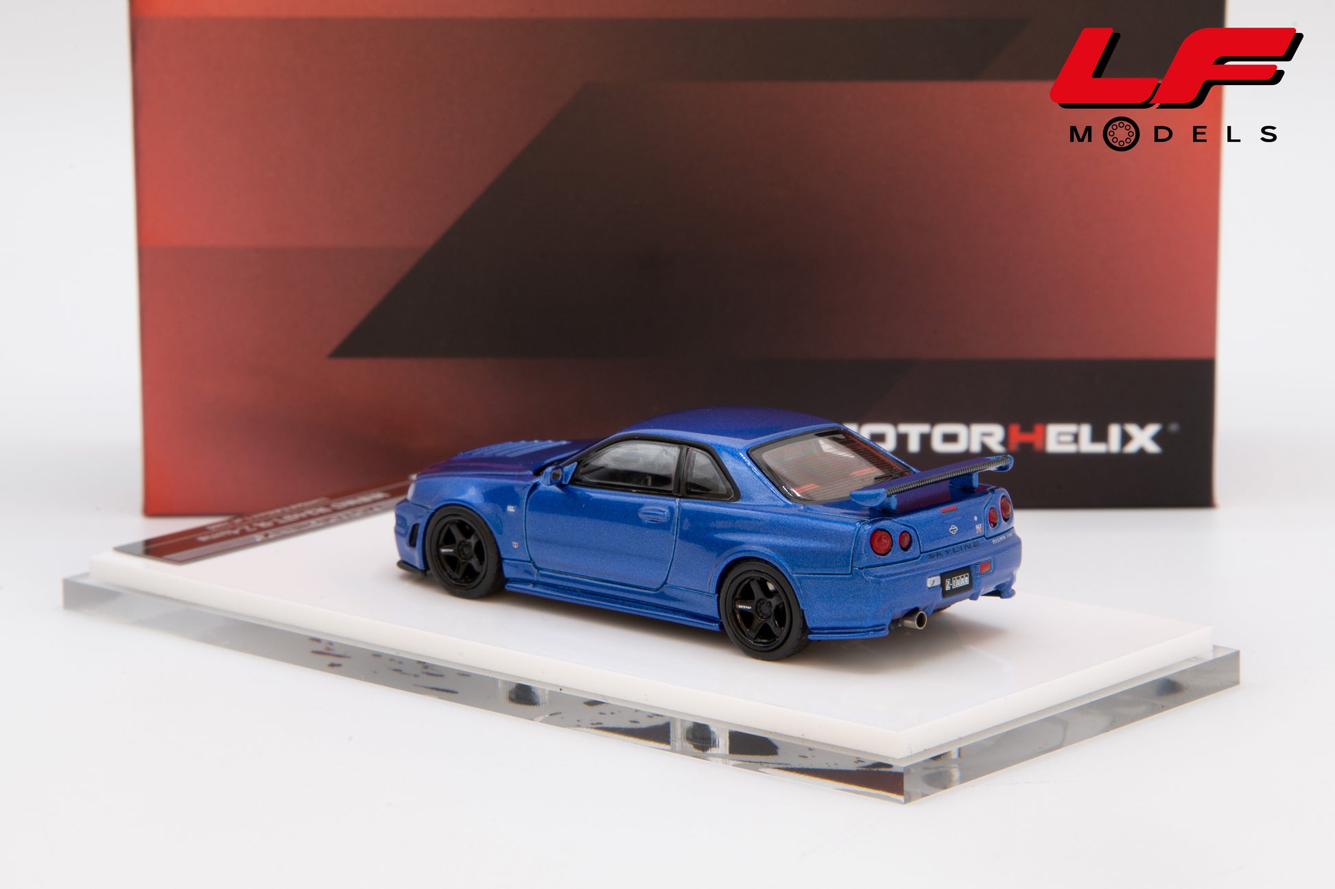 modellino nissan gtr r34 z tune motorhelix 1:64 M63416 vista posteriore