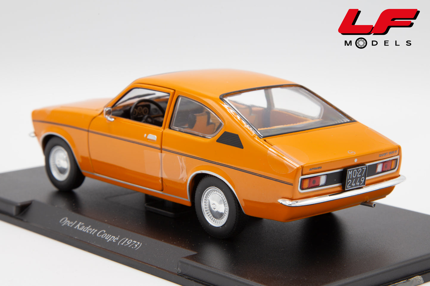 modellino opel kadett edicola 1:24 vista posteriore