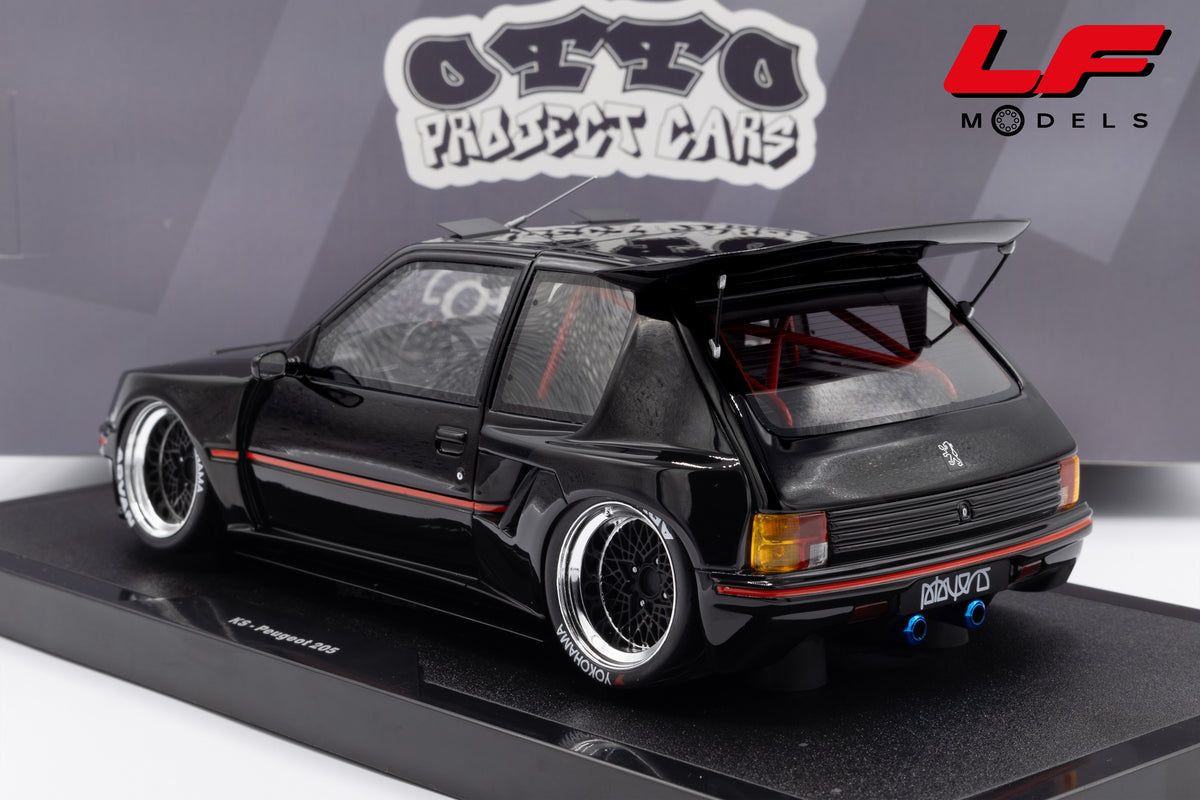 modellino peugeot 205 khyzyl ottomobile 1:18 OT1257 vista posteriore