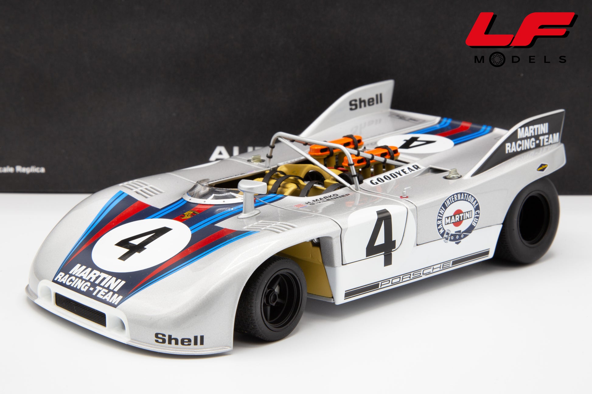 modellino porsche 908/03 autoart 1:18 frontale