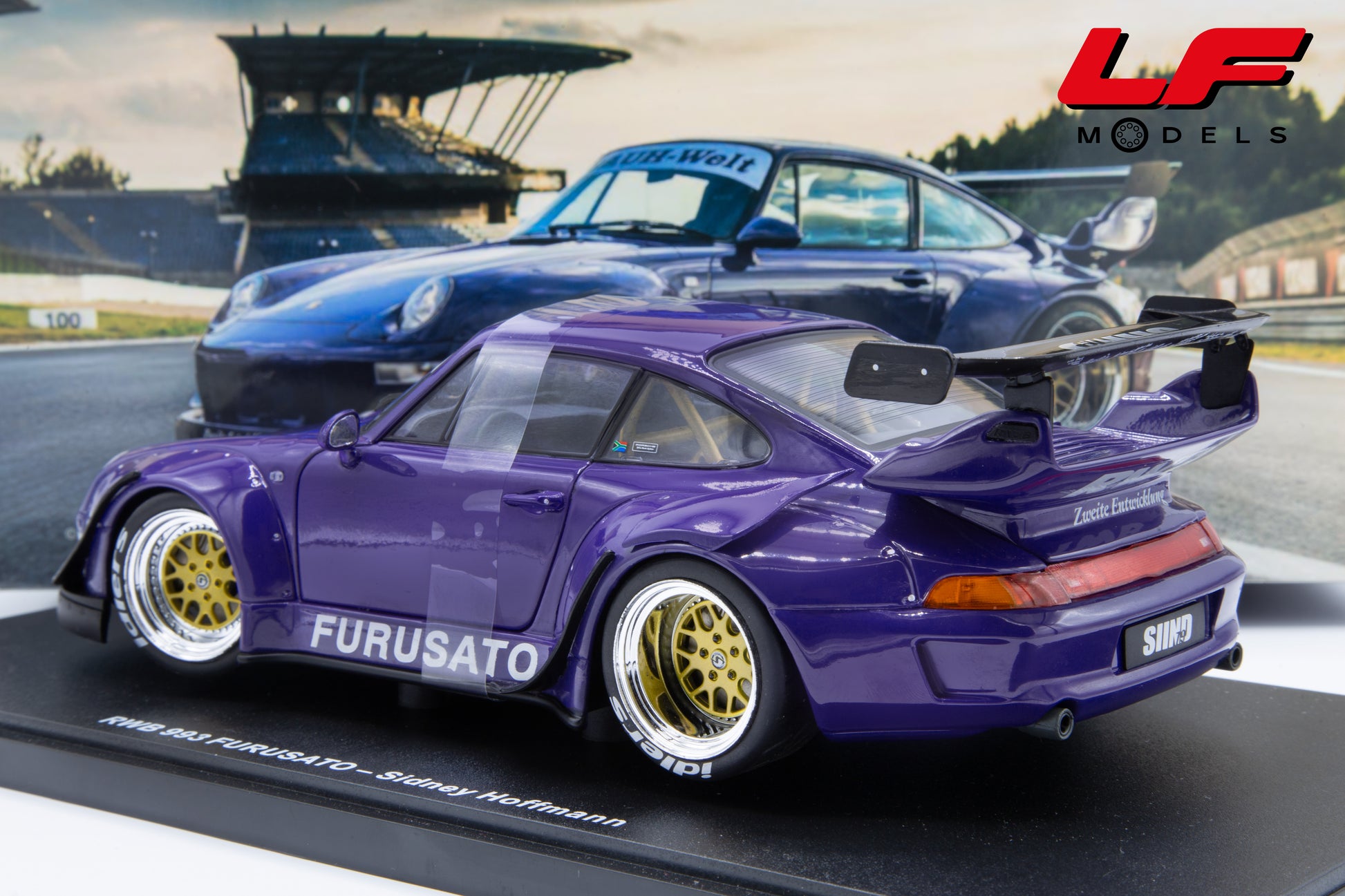 modellino porsche 911 993 rwb furusato werk83 1:18 posteriore