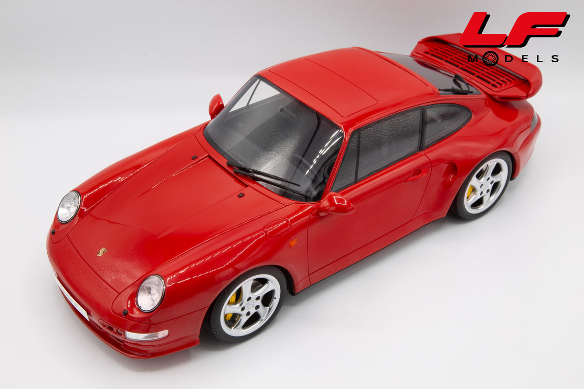 modellino porsche 911 993 turbo s rosso gt spirit 1:12 GT556 vista frontale
