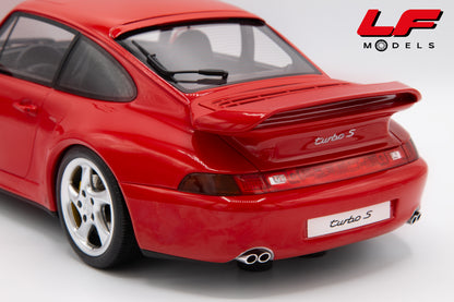 modellino porsche 911 993 turbo s rosso gt spirit 1:12 GT556 vista posteriore