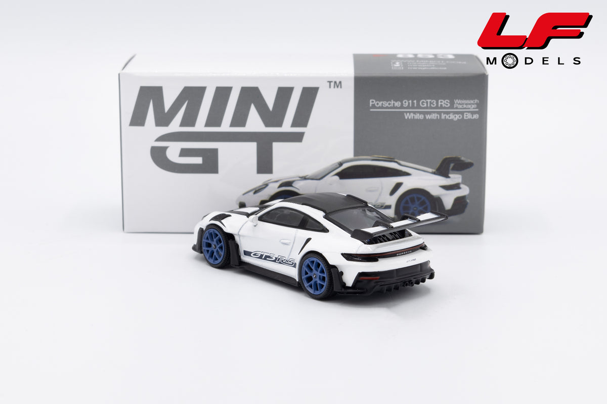 modellino porsche 911 gt3 rs weissach mini gt 1:64 MGT00853-L vista posteriore