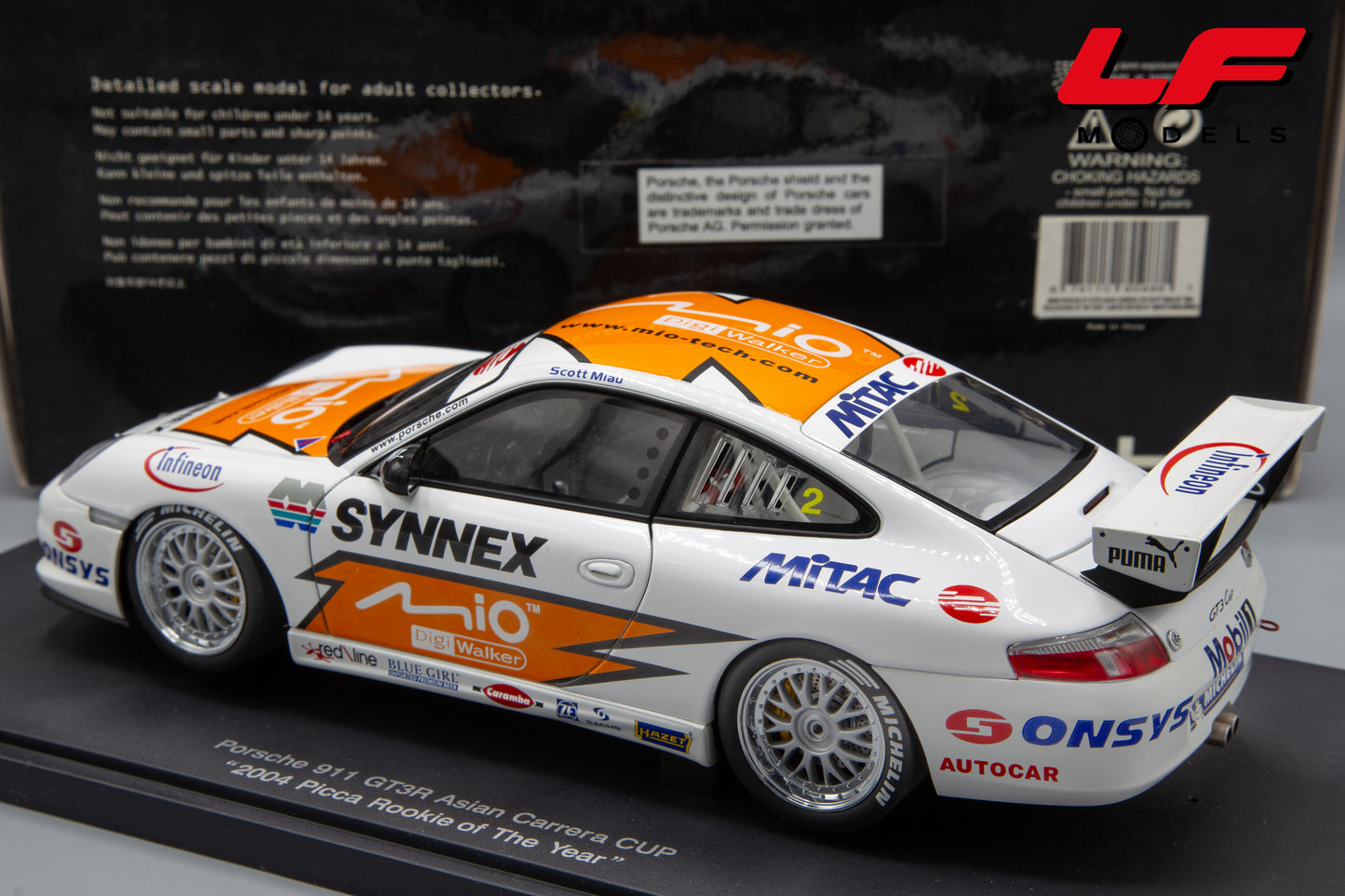 modellino porsche 911 gt3r asian cup 2004 autoart 1:18 posteriore