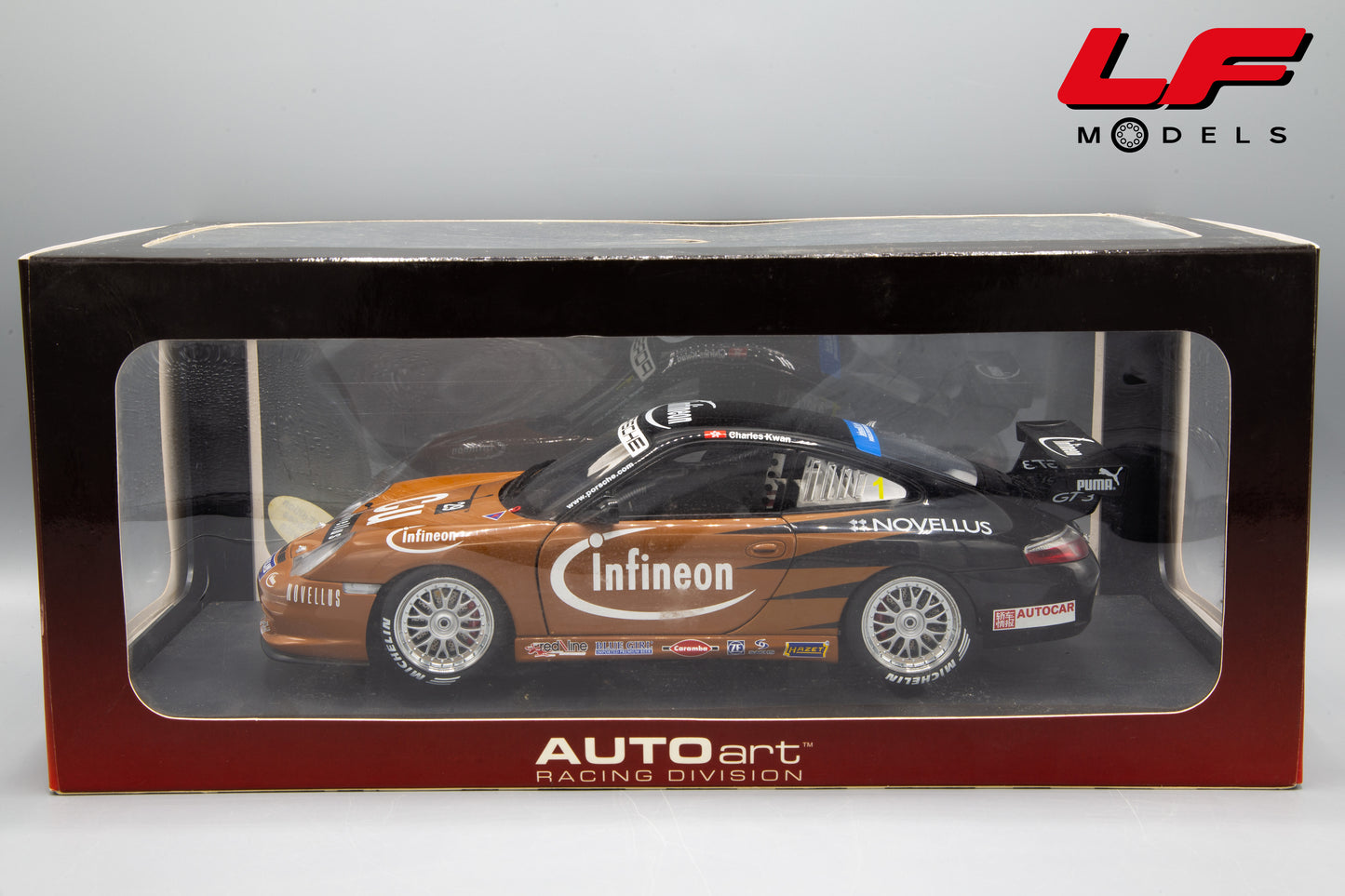 modellino porsche 911 gt3r asian cup 2004 autoart 1:18 scatola