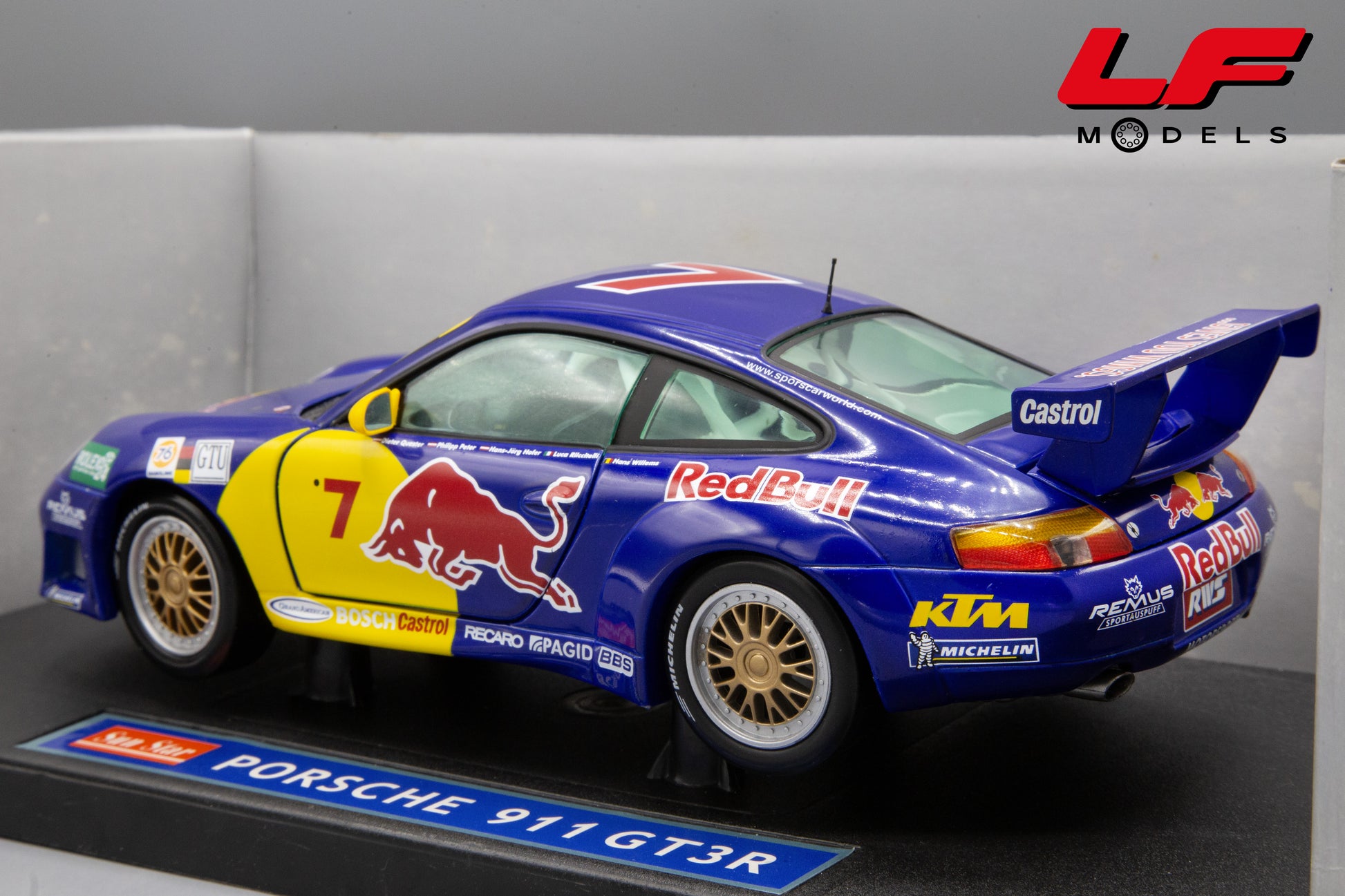 modellino porsche 911 gt3 r redbull sunstar 1:18 posteriore