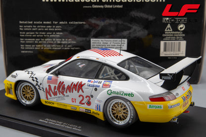 modellino porsche 911 gt3r 12h sebring autoart 1:18 posteriore