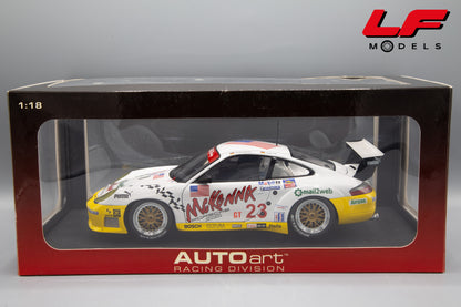 modellino porsche 911 gt3r 12h sebring autoart 1:18 scatola
